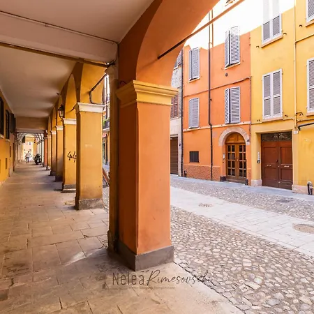 Sapori&motori-rua Muro Piazza San Francesco Lejlighed
